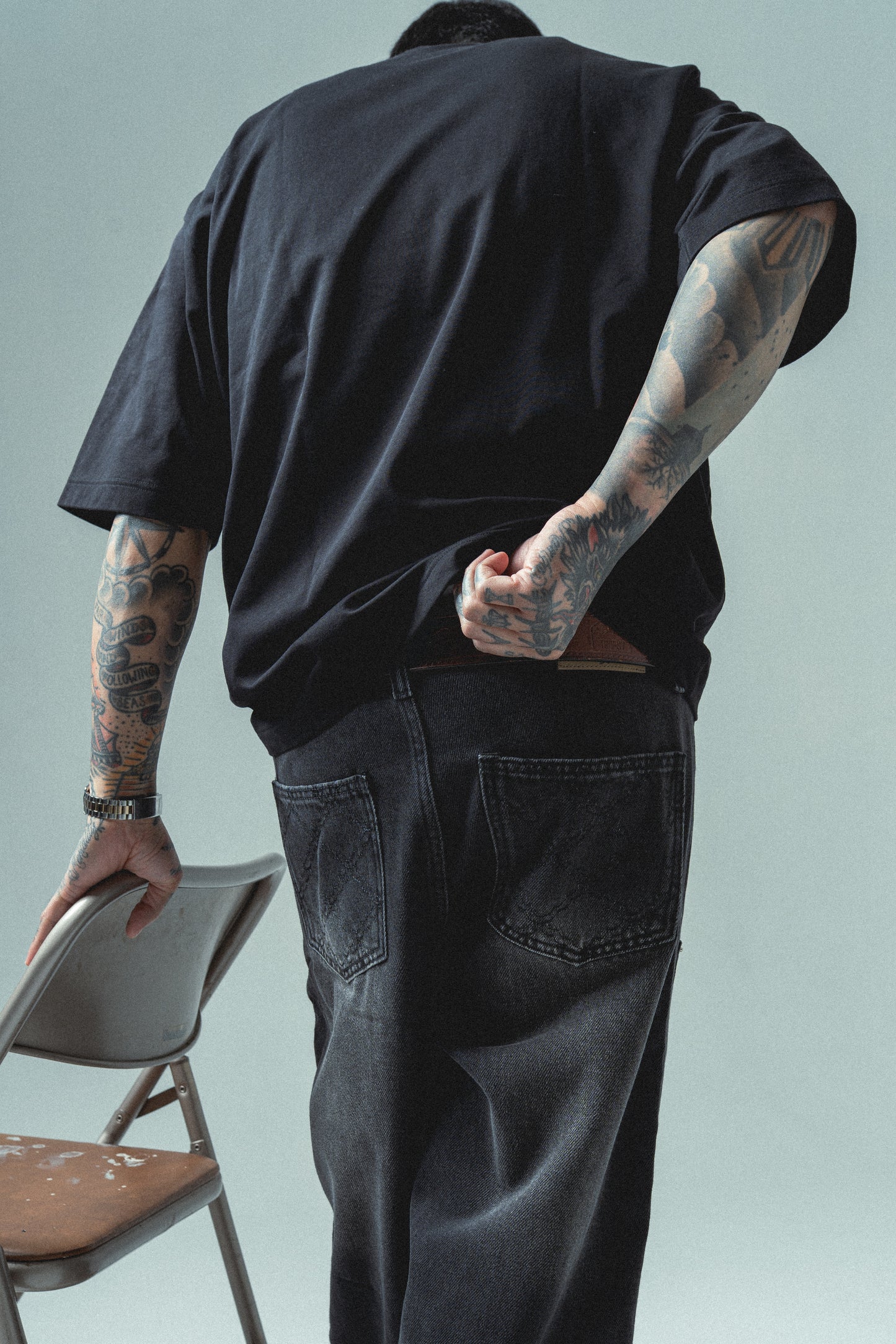 Fishscale Carpenter - Black